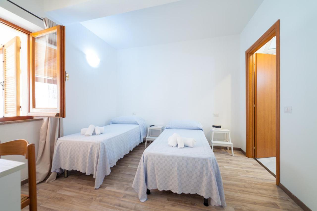 Brezza B&B Гольфо-Аранчи Экстерьер фото